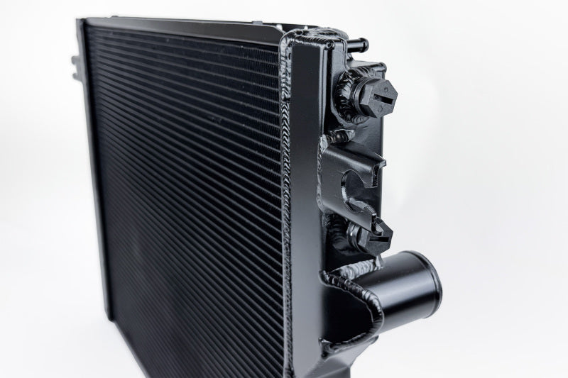 CSF BMW E28 M5 (US and Euro) / E24 M635CSi / E24 M6 High-Performance Radiator - 7232