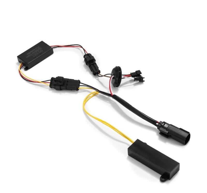 AlphaRex 19-22 Dodge Ram 2500/3500 Stock Halogen Taillight to ARX 09-18 Ram LUXX-Series Converters - 640092