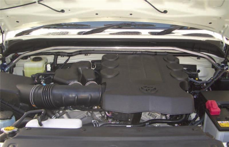 Cusco Strut Tower Brace Type OS Front Toyota FJ Cruiser GSJ15W - 957 540 A for 2007-2011 Toyota FJ Cruiser - front view
