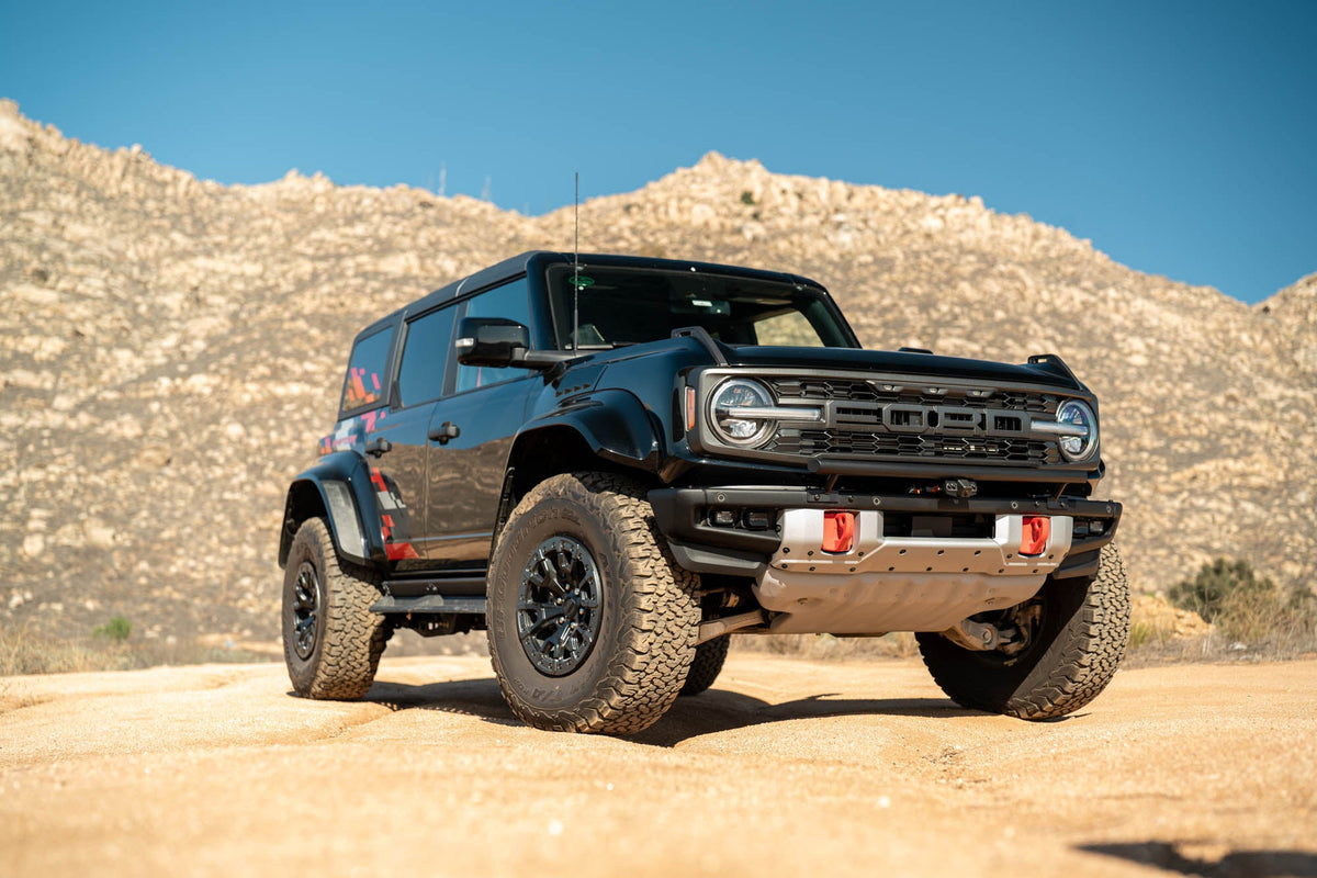 DV8 Offroad - 2021-2026 Ford Bronco Tube Push Bar - LBBR-10