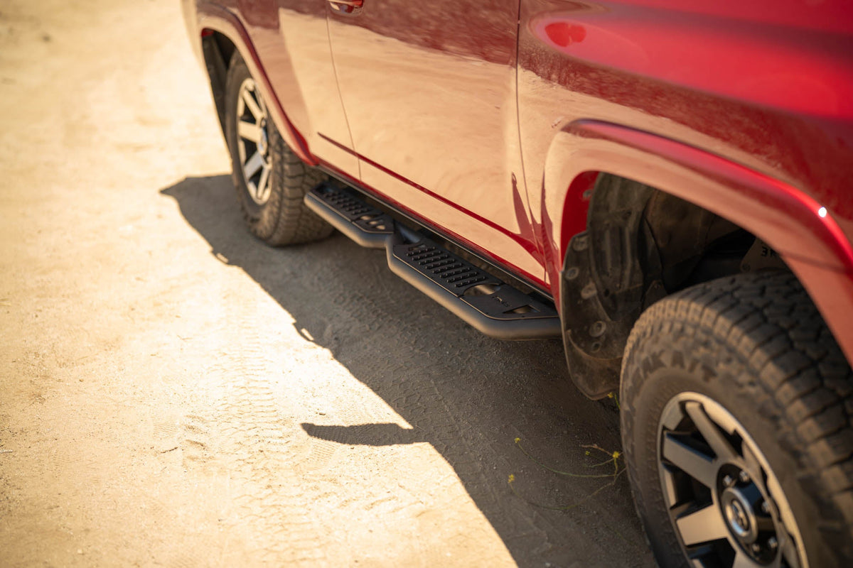 DV8 Offroad - 2010-2024 Toyota 4Runner OE Plus Side Steps - SRTF3-01