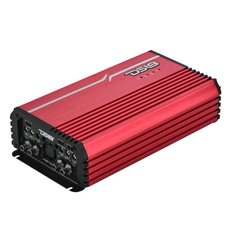 DS18 4-Channel Class-D Amp Stereo Full-Range 4 x 250 W RMS at4 ohm- Red - FRP-2.4K4/RD - detail view