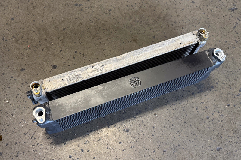 CSF F1X M5/M6 and F9X M5/M8 High-Performance Engine Oil Cooler - 8317