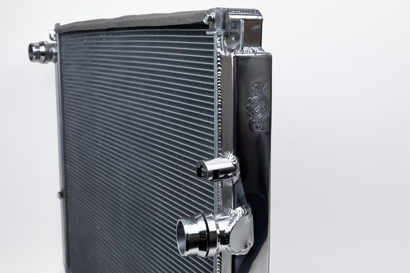 CSF 2020+ Toyota A90/A91 GR Supra / 2019+ BMW Z4 (2.0/3.0L) / 19-21 BMW G2X All-Aluminum Radiator - 7226