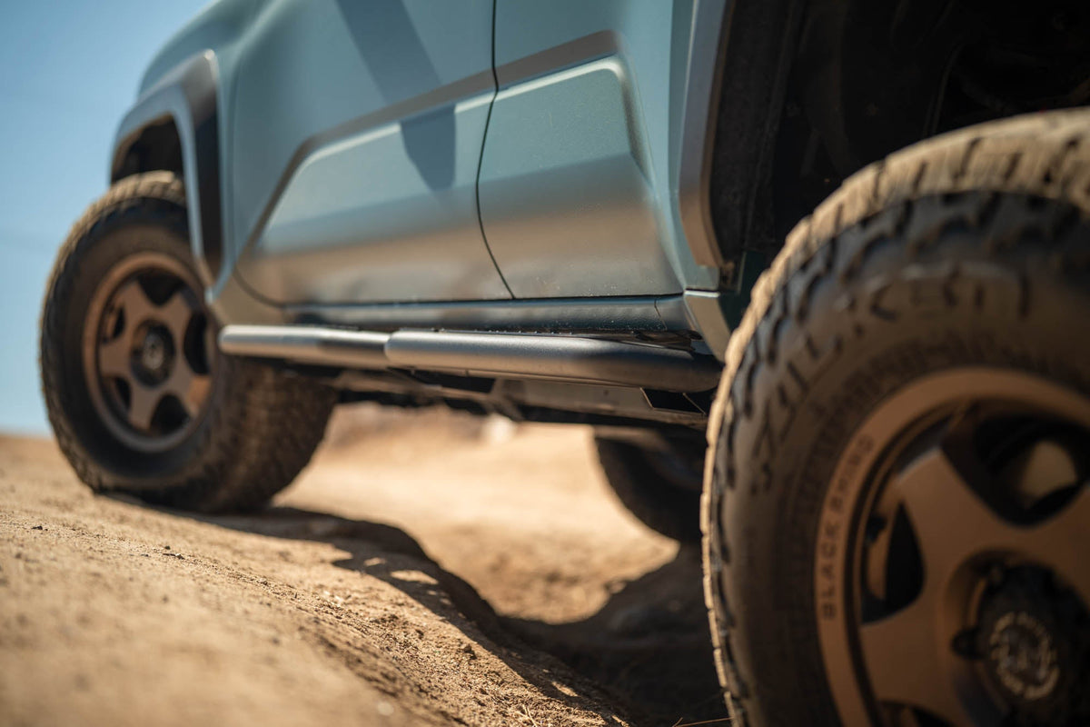 DV8 Offroad - 2025-2026 Toyota 4Runner OE Plus Side Steps - SRTF3-02