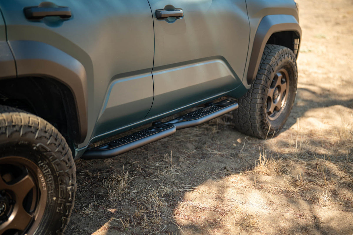 DV8 Offroad - 2025-2026 Toyota 4Runner OE Plus Side Steps - SRTF3-02