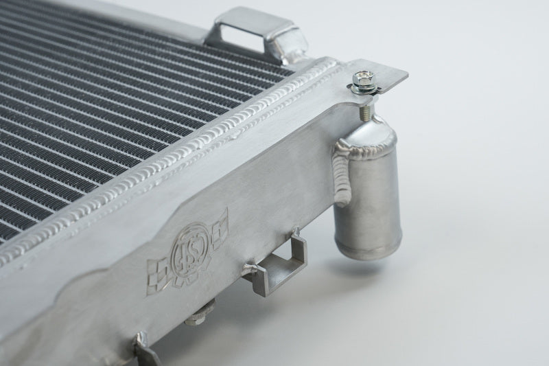 CSF 84-88 Mercedes-Benz W201 190E 2.3L - 16 w/ A/C High Performance Aluminum Radiator - 7220