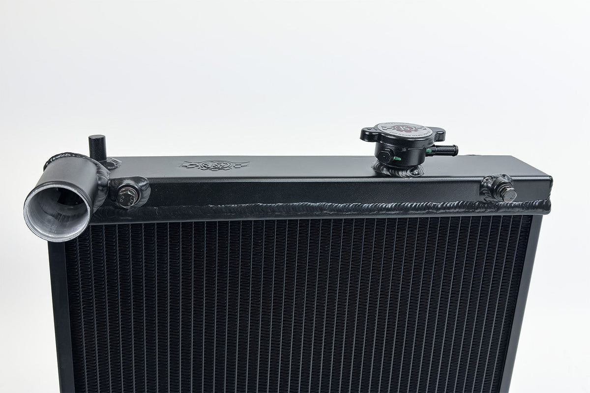 CSF 03-07 Mitsubishi Lancer EVO 7/8/9 1/2 Size Radiator - Polished - 7228
