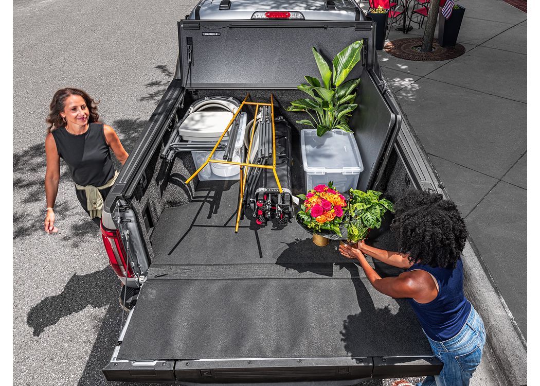 BAK 07-21 Toyota Tundra 5ft 7in Bed BAKFlip MX4 EZ-Lift - 450409