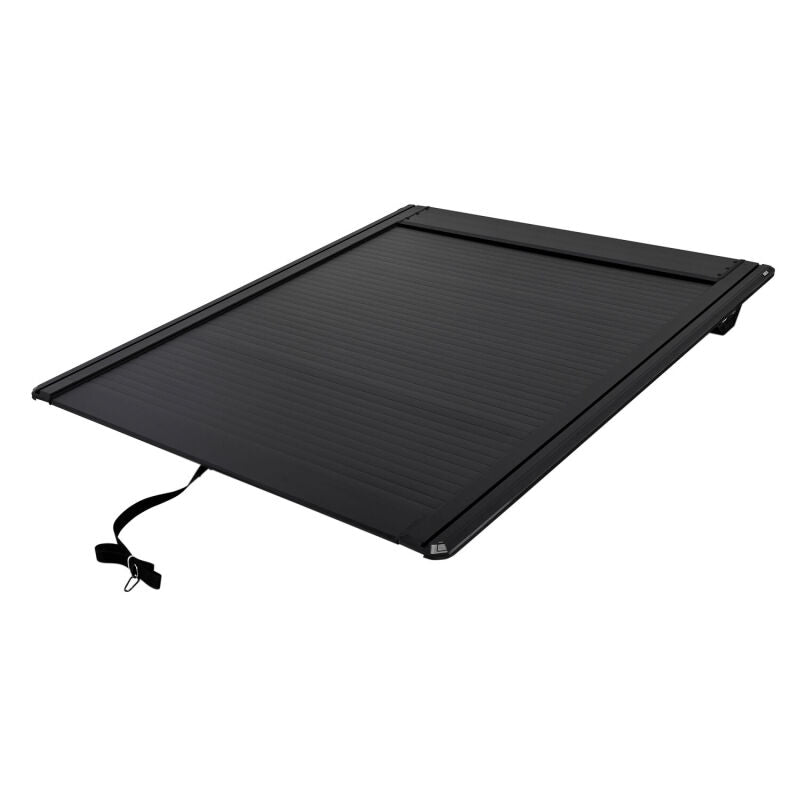 Westin 19-26 GM Silverado/Sierra 2500/3500 6ft 6in Bed Manual Retractable Tonneau Cover - Black - 19-63995
