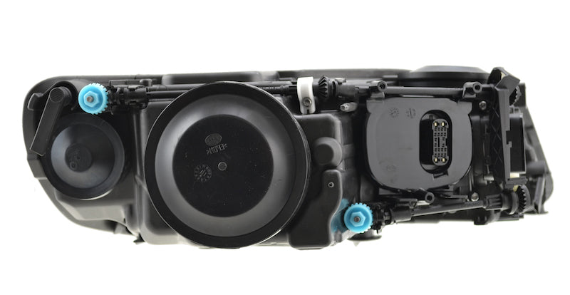 Hella 08-10 Vw Touareg Bi-Xenon Headlamp Lh - 009452171