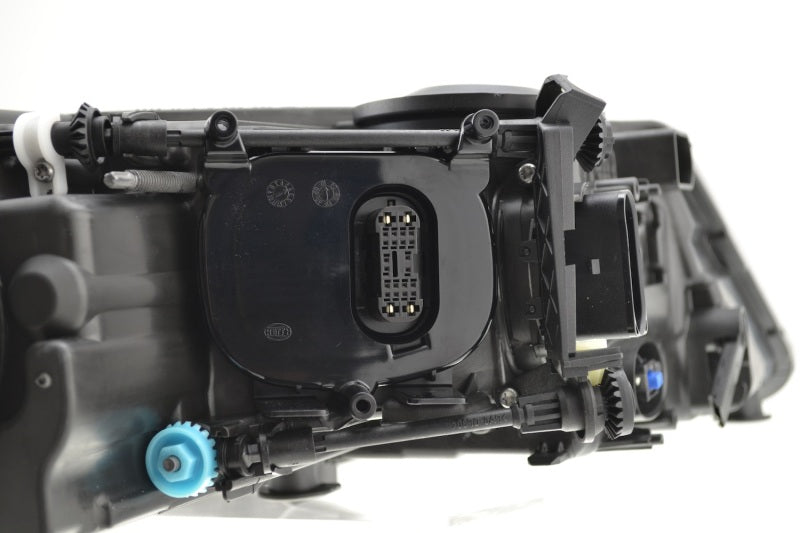 Hella 08-10 Vw Touareg Bi-Xenon Headlamp Lh - 009452171