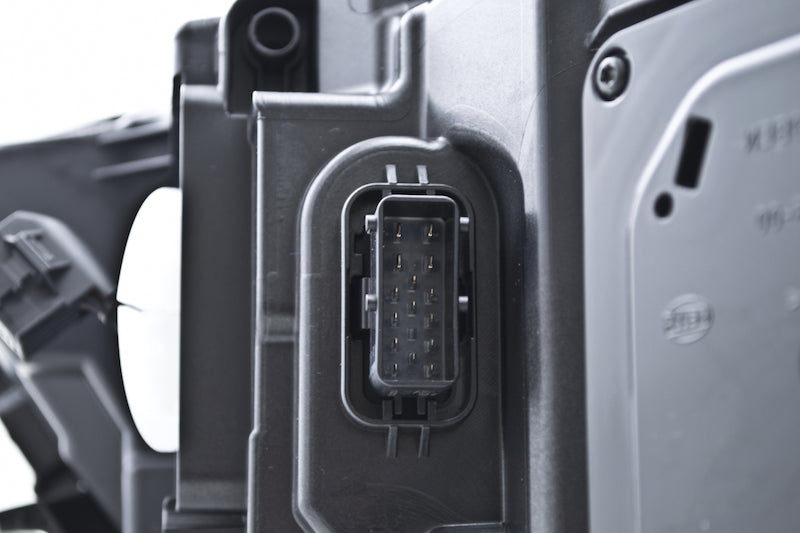 Hella 12-13 Audi A6/S6 Headlamp Led Rh - 011151461