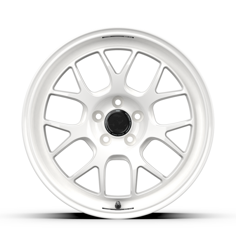 fifteen52 Apex RSR 18x8.5 5x108 42mm ET 63.4mm Center Bore Rally White - RSARW-88558+42