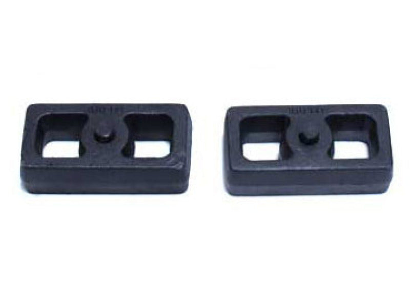 MaxTrac 07-18 Toyota Tundra 2WD 1.5in Rear Cast Iron Lift Blocks - 810015