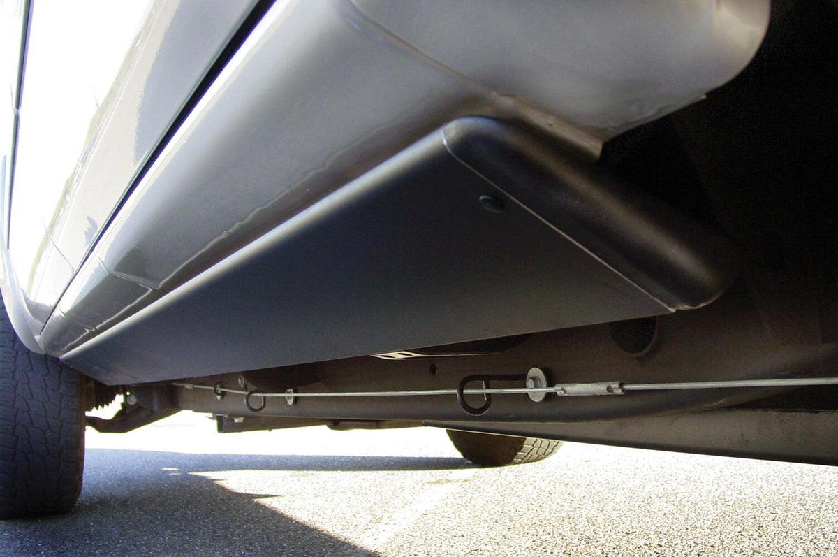 AMP Research 2002-2006 Cadillac Escalade PowerStep - Black - 75115-01A