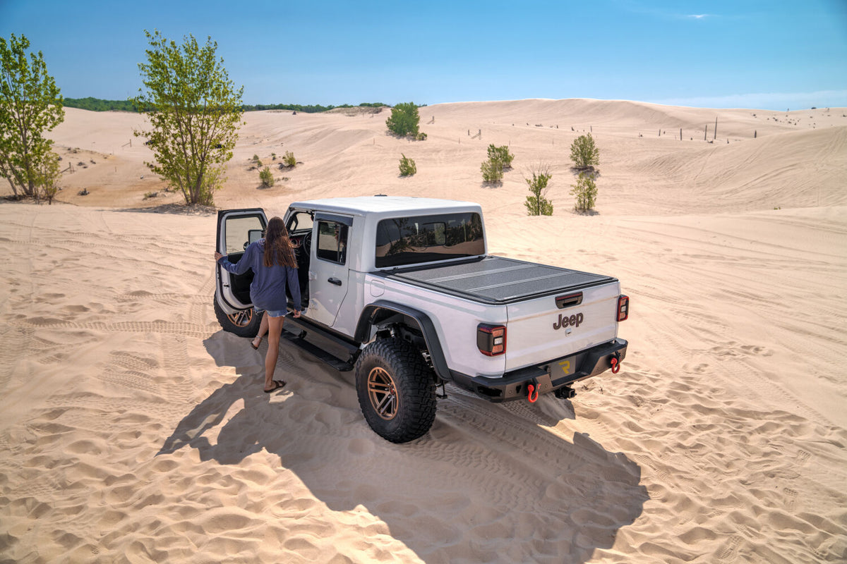 AMP Research 20-25 Jeep JT Gladiator (Launch/Overlnd/Rubicon/Sport/Sport S) PowerStep XL - Black - 77135-01A
