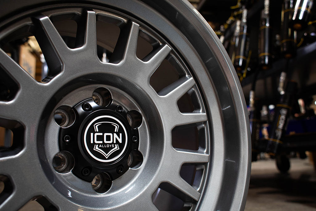 ICON Anza 17x8.5 6x5.5 0mm Offset 4.75in BS 106.1mm Hub Bore Gun Metal Wheel - 8217858347GM