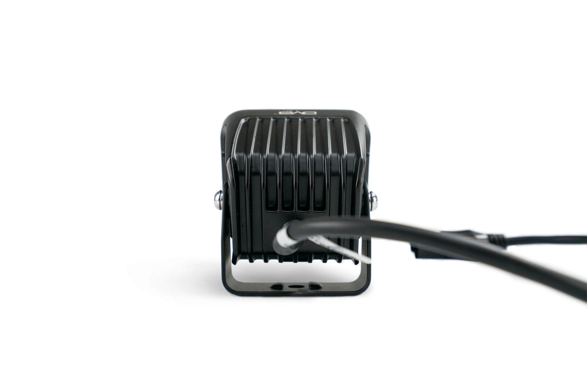 DV8 Offroad - Be3ew40w Universal 3 Inch Cube LED Light With Flood Pattern And Post Mount - BE3EW40W