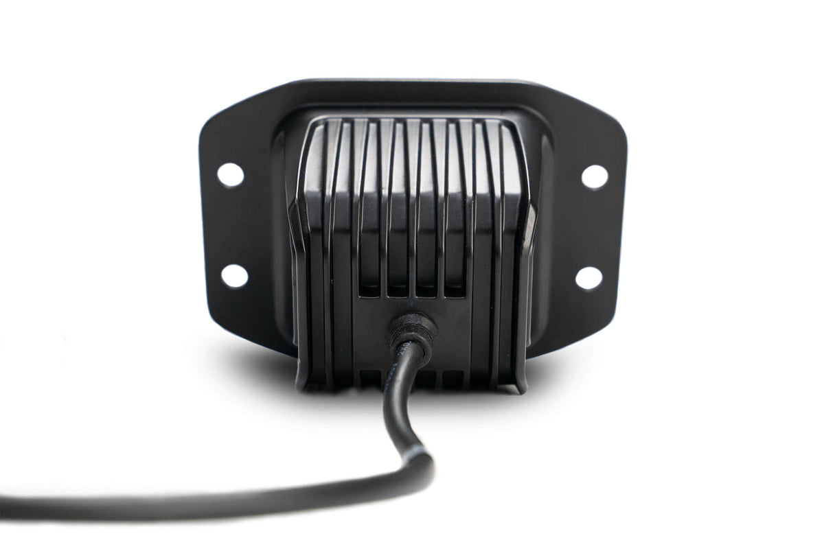 DV8 Offroad - Universal 3 In. Cube LED Light With Flood Pattern And Flush Mount Plate Built In - BE3FMW40W