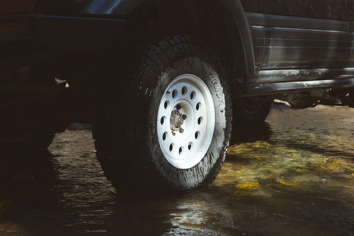 Nomad N501SA Convoy 17x8.5 / 5x150 BP / 25mm Offset / 110.3mm Bore
