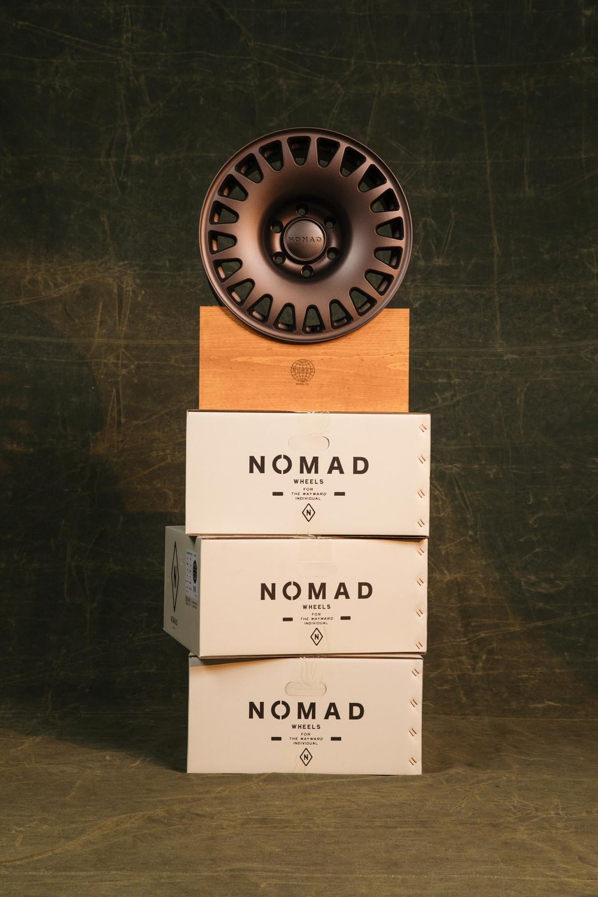 Nomad N503CO Sahara 17x8.5in / 6x139.7 BP / 0mm Offset / 106.1mm Bore