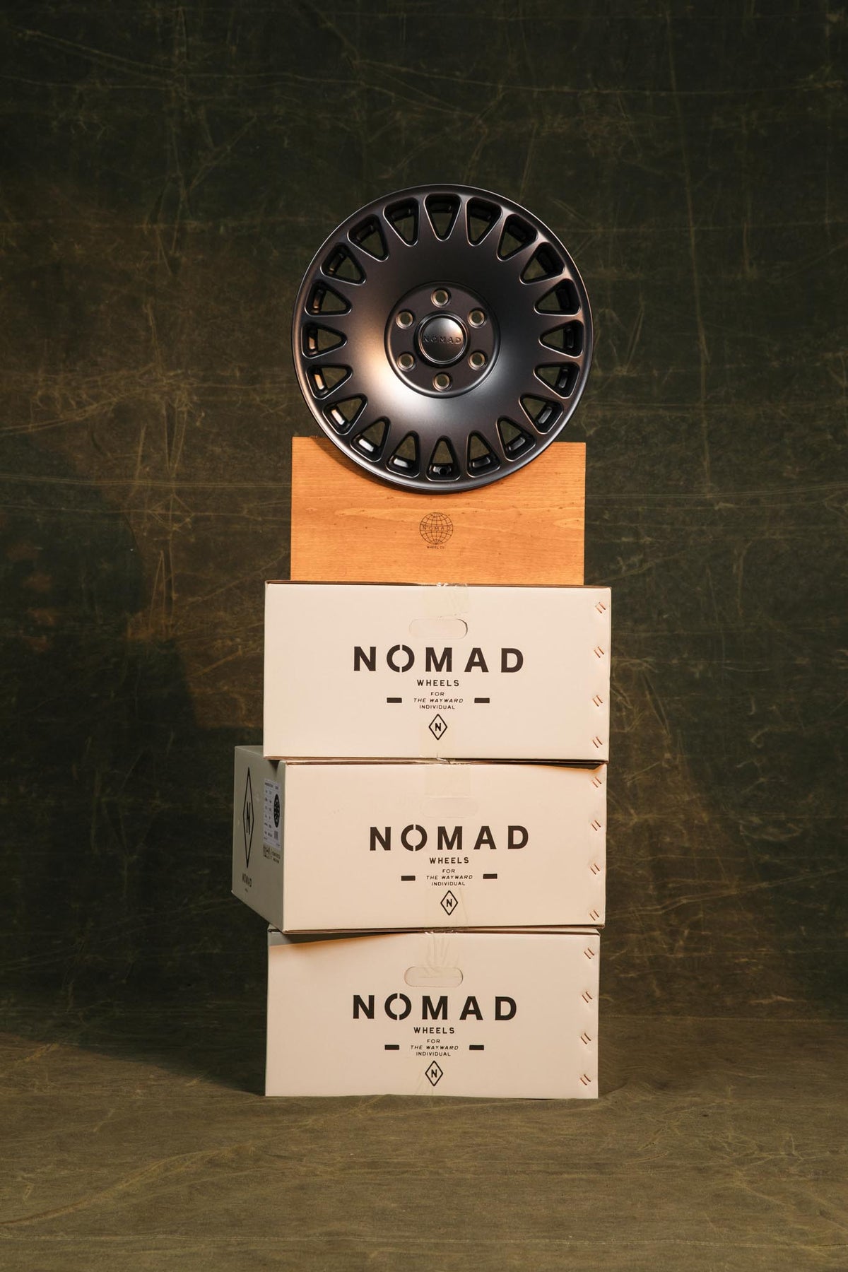 Nomad N503DU Sahara 17x8.5in / 6x139.7 BP / 0mm Offset / 106.1mm Bore