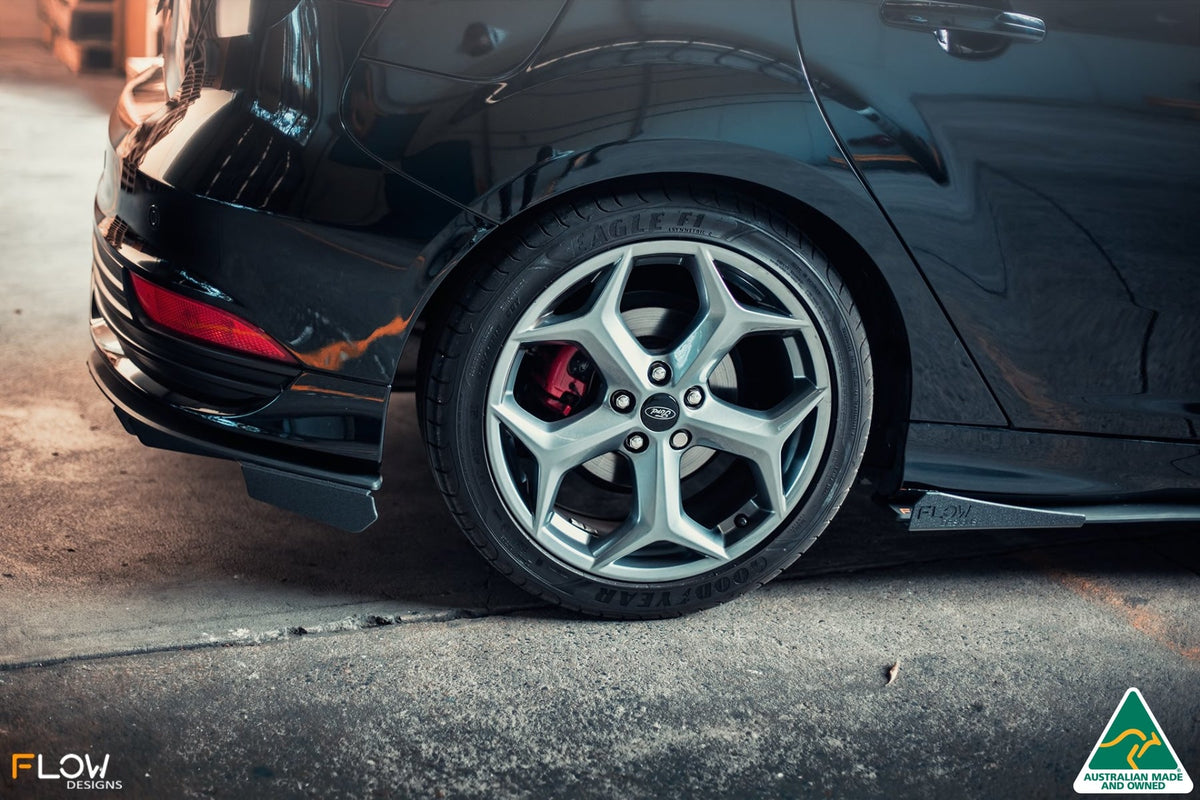 Flow Designs - MK3.5 Focus ST (Facelift) Rear Spats Valance (Pair)