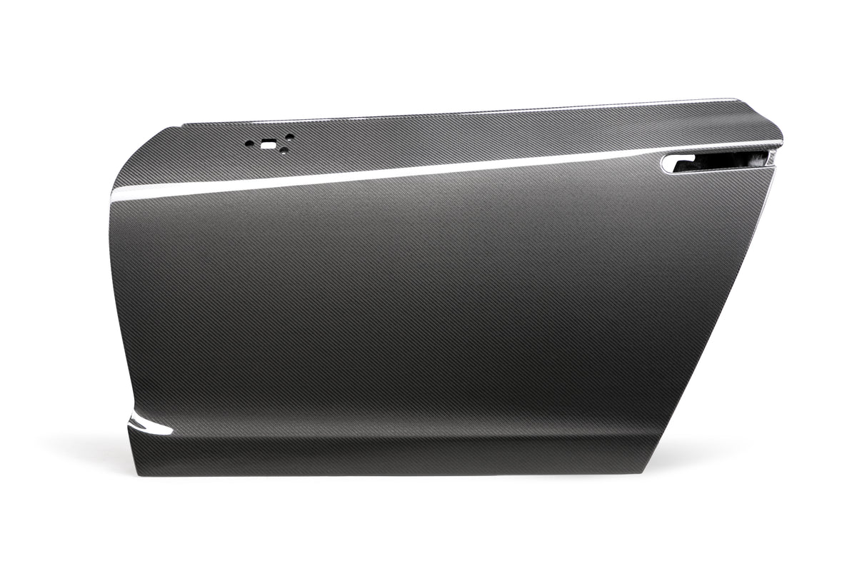 Seibon 09-11 Nissan GTR R35 OEM Style Carbon Fiber Doors (Pair) - DD0910NSGTR-OE