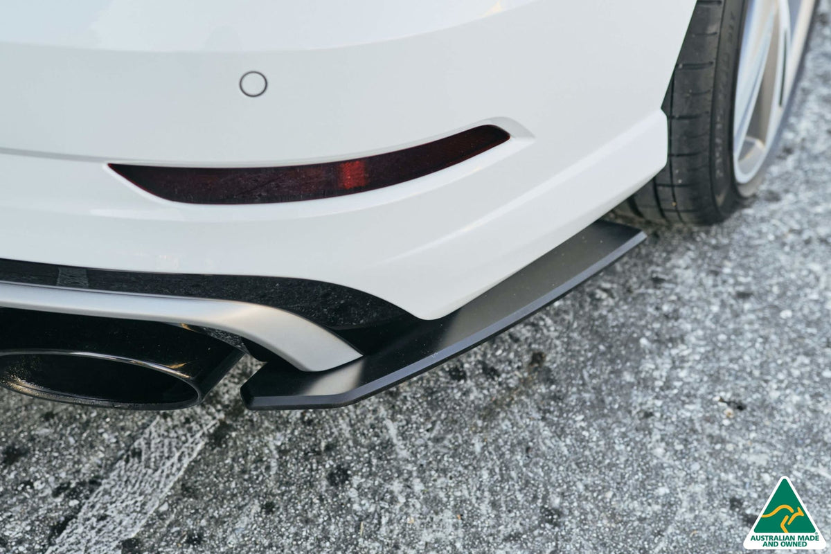 Flow Designs - RS3 8V Sedan Facelift Rear Spats (Pair)