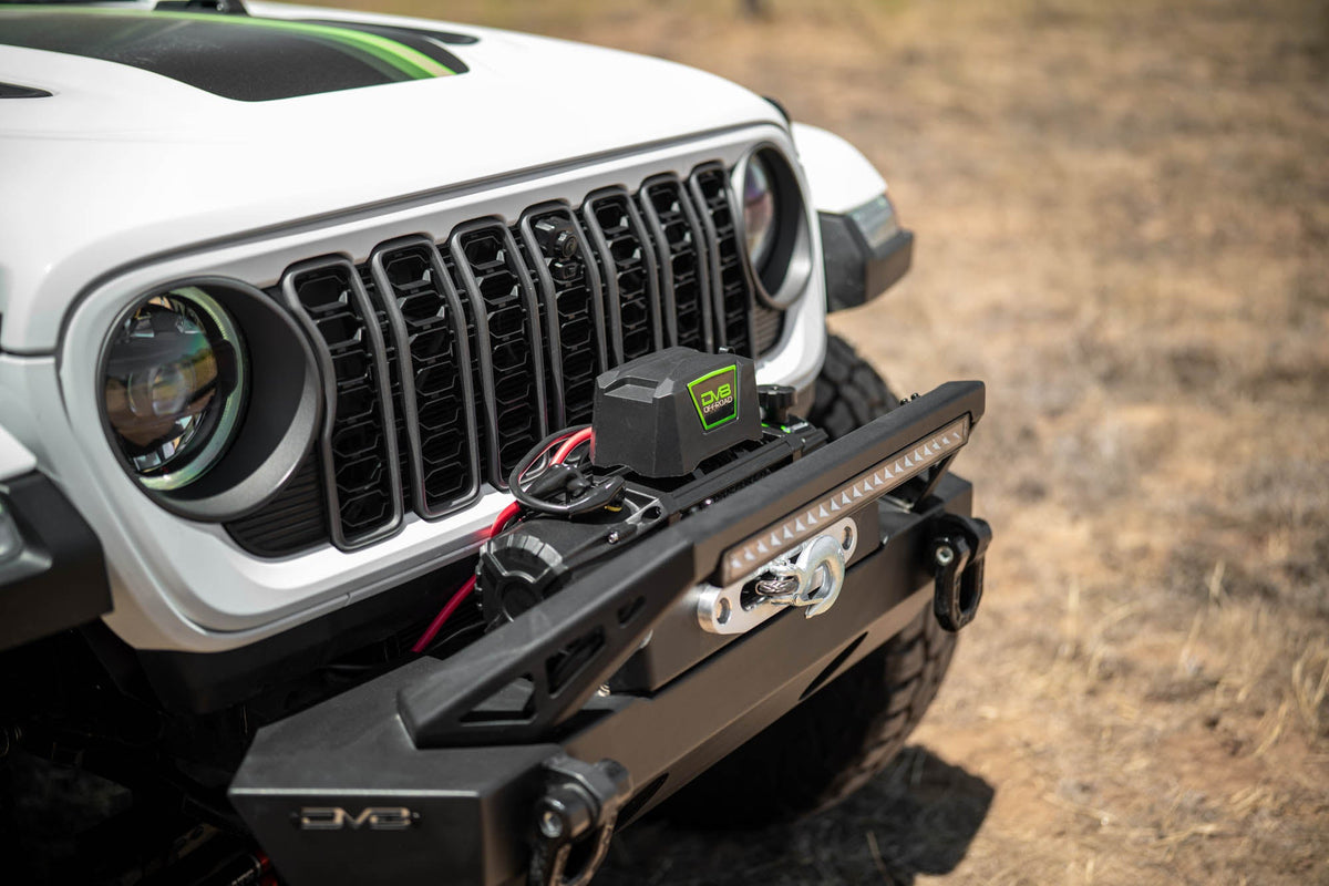 DV8 Offroad - DV8 Xtract 12k Synthetic Rope Winch - WB12K-SR