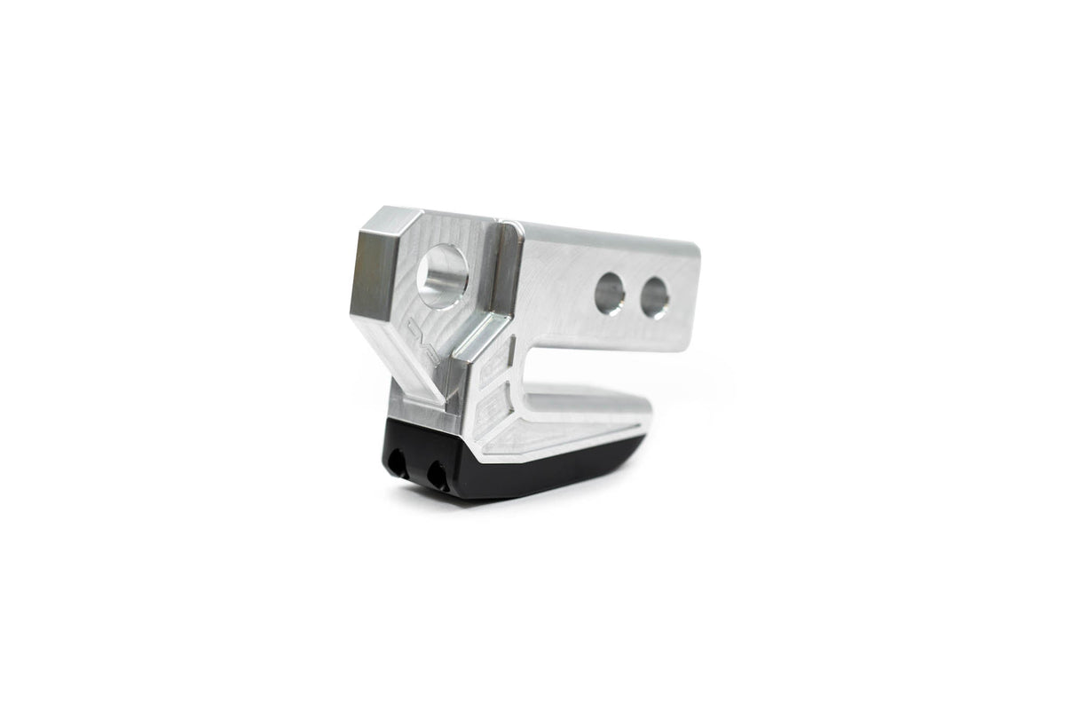 DV8 Offroad - DV8 Xtract 2" Hitch Skid Plate - UNHS-01RD