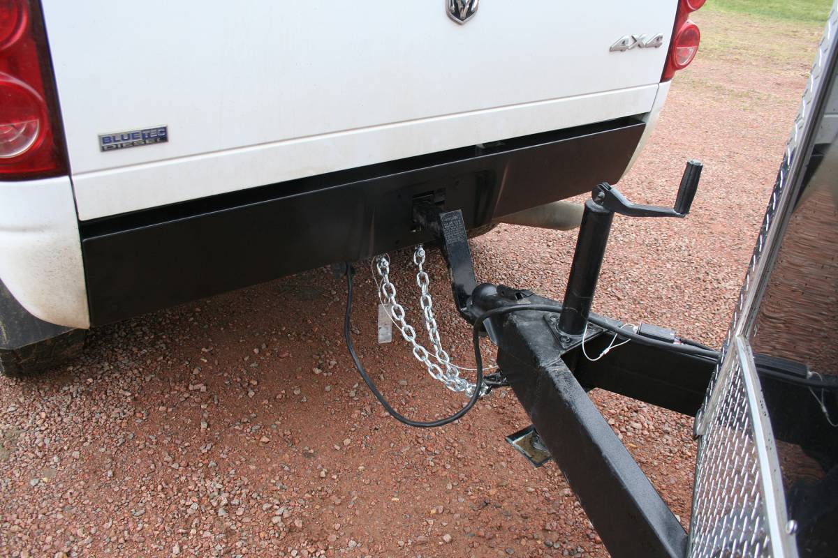 Wehrli Big Hitch Products 03-18 Dodge Ram HD Receiver Hitch 2in - Hidden Behind Roll Pan - BHP10012 - rear view