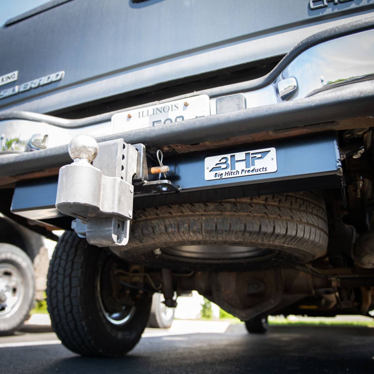 Wehrli Big Hitch Products 2001-07 GM Long Bed Receiver Hitch 2.5in - Below Stock Bumper - BHP1011 - angle view