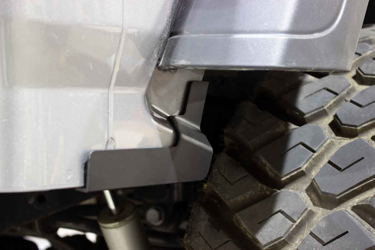 Fishbone Offroad 2018+ Jeep Wrangler JL 2/4 Door - Black Quarter Panel Chip Guards - FB13138