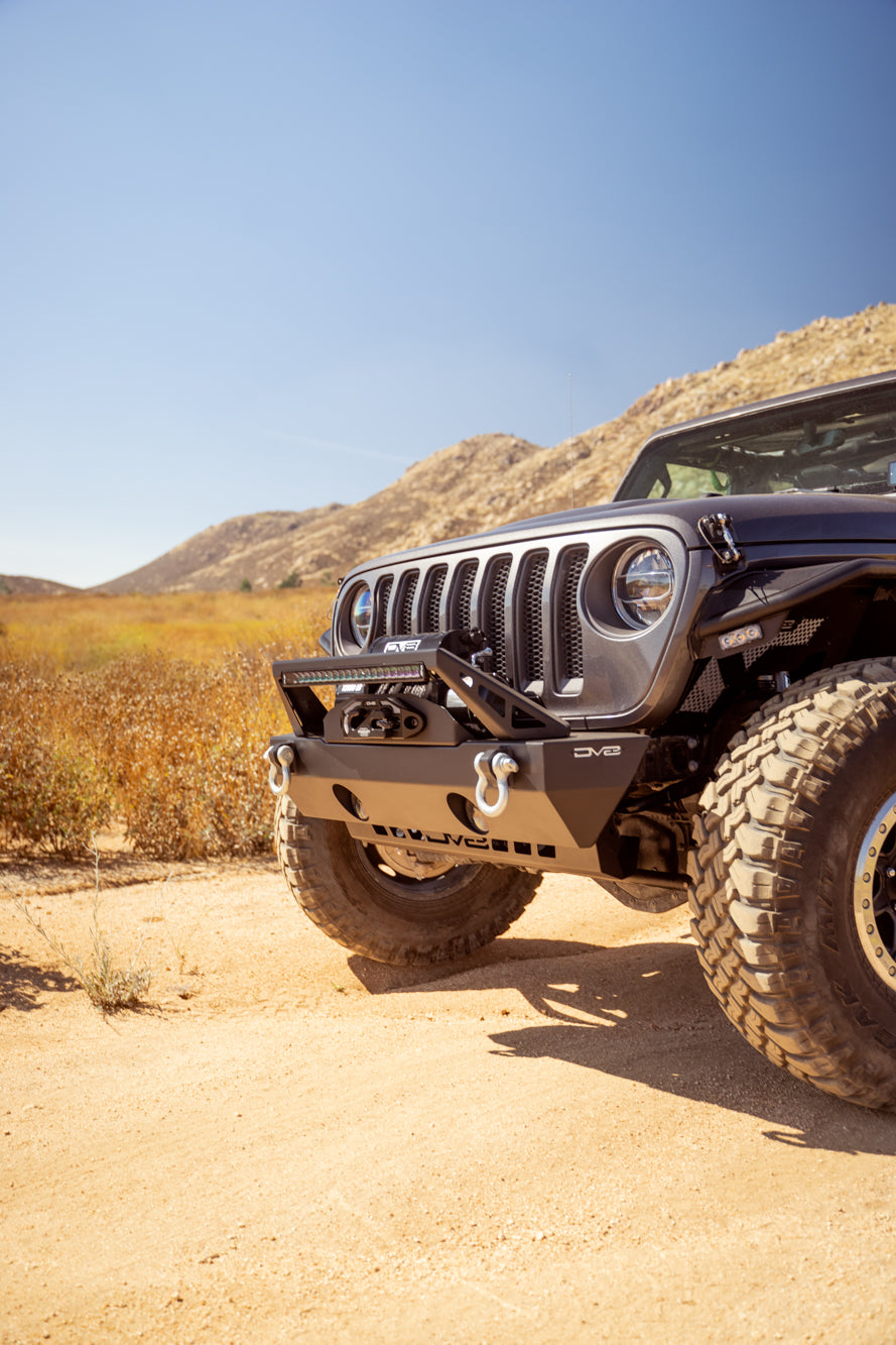 DV8 Offroad - FS-25 Stubby Front Bumper with Plated Bull Bar - FBJL-06