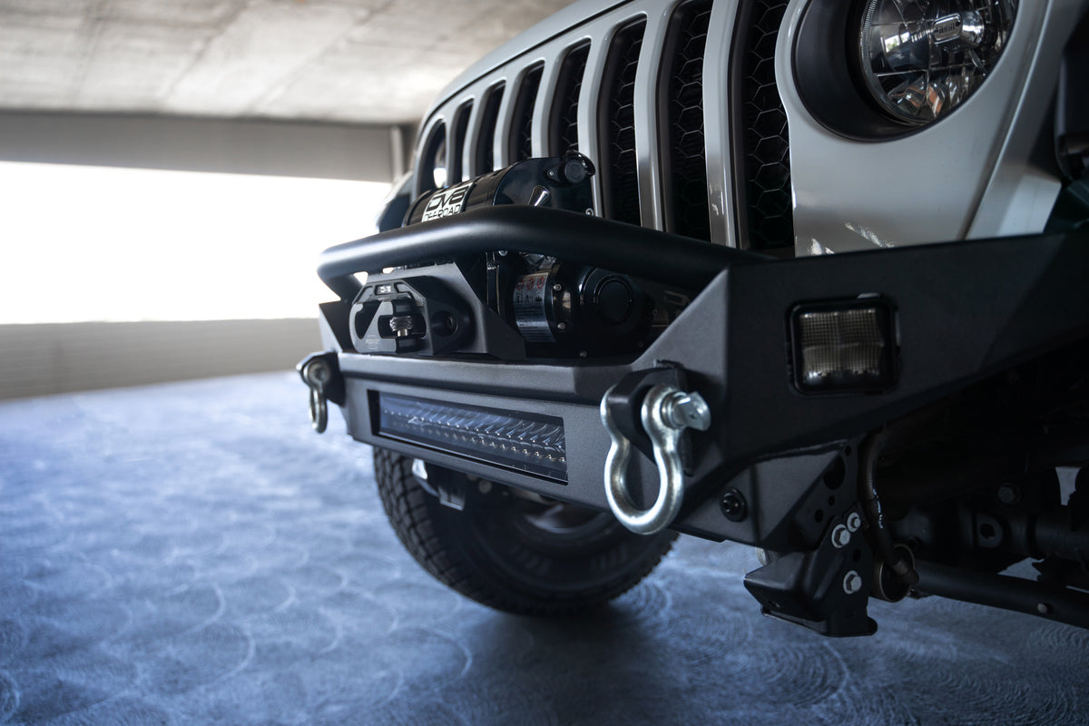 DV8 Offroad - Jeep Wrangler JL & Gladiator JT FS-7 Mid-Width Winch Front Bumper - FBJL-07