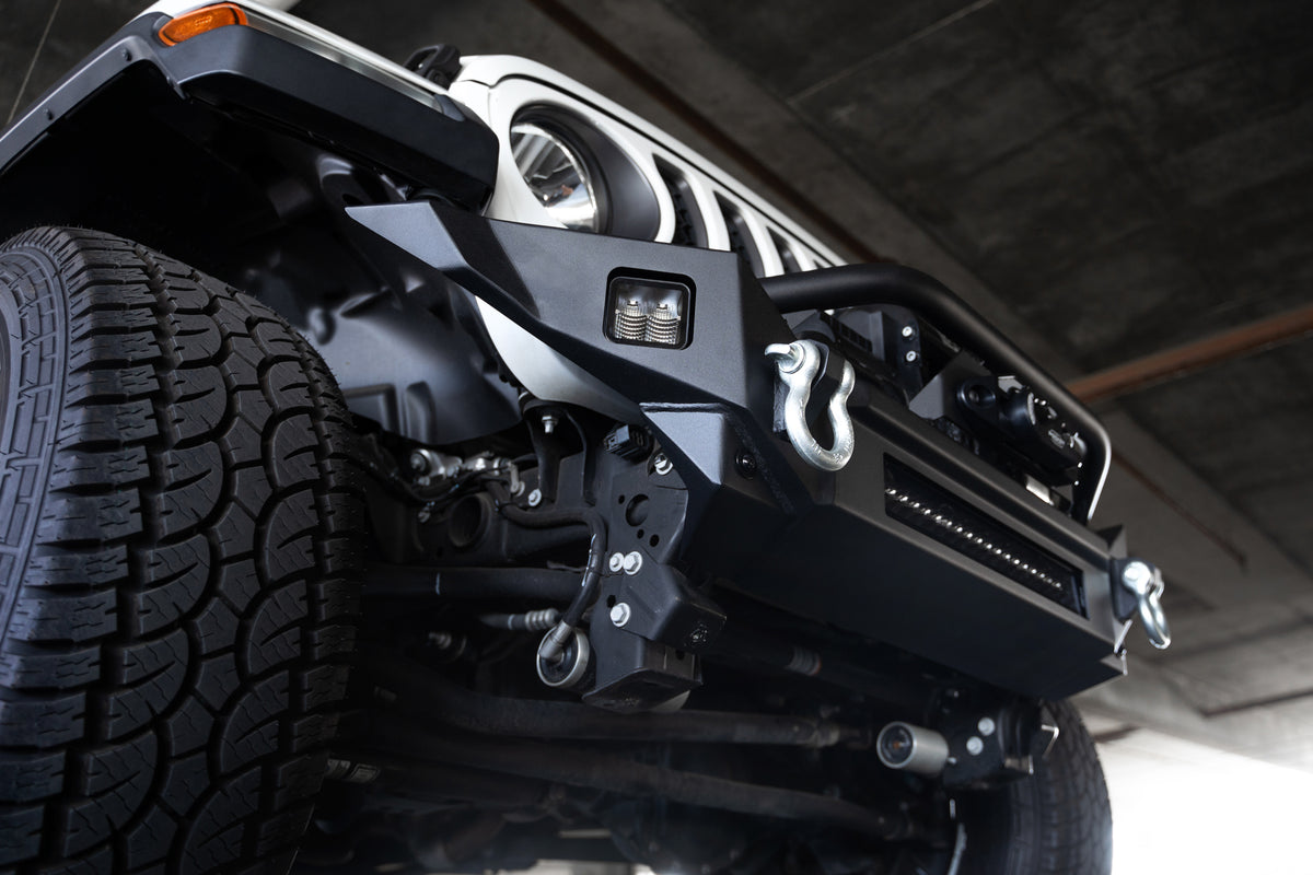 DV8 Offroad - Jeep Wrangler JL & Gladiator JT FS-7 Mid-Width Winch Front Bumper - FBJL-07