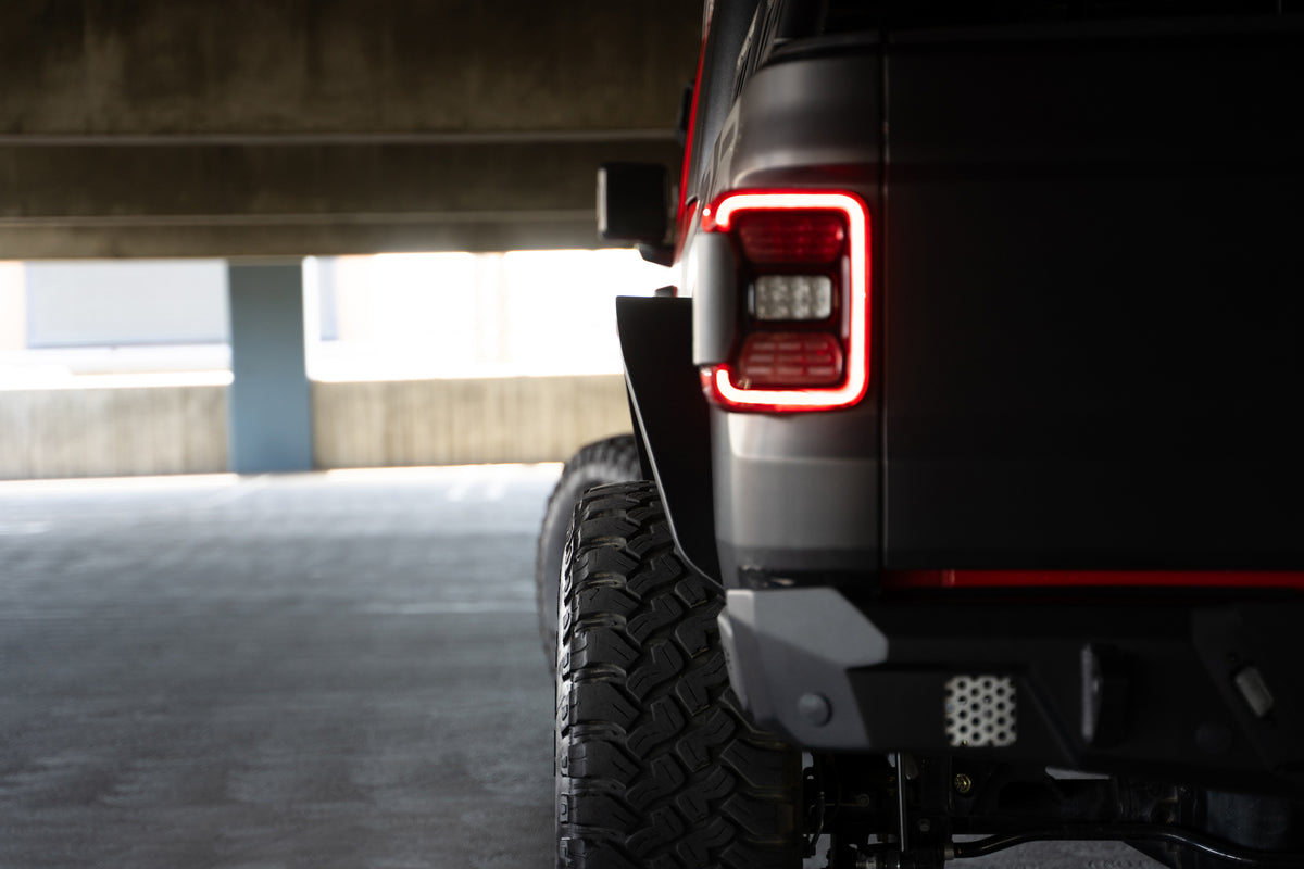 DV8 Offroad - Jeep Gladiator JT Slim Fender Flares - FDGL-07