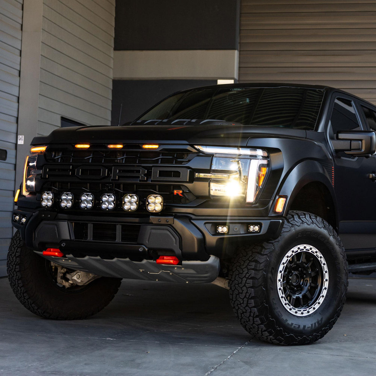 Baja Designs 24-25 Ford Raptor R/37 6XL Linkable LED Light Bar Bumper Kit - 448314