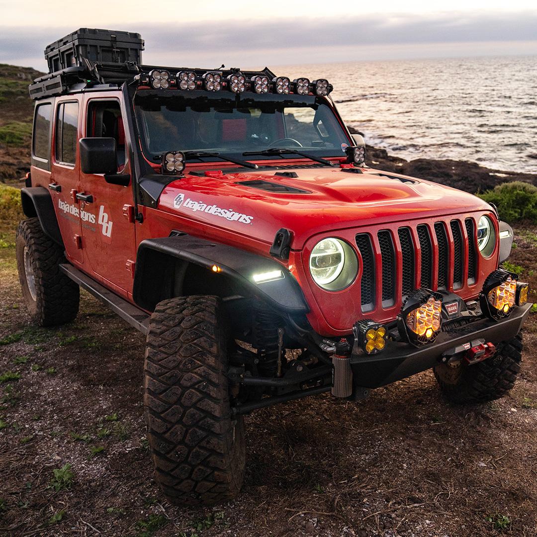 Baja Designs Jeep JL/JT Roof Bar LED Light Kit 8 XL Linkable w/ Upfitter - 447664UP