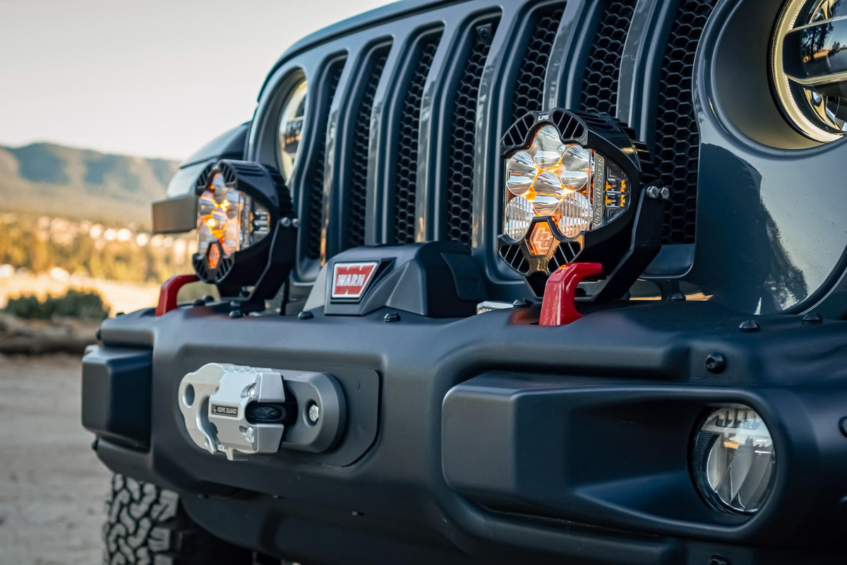 Baja Designs Jeep JL/JT Rubicon Steel Bumper LED Light Kit LP4 w/Upfitter - 447672UP