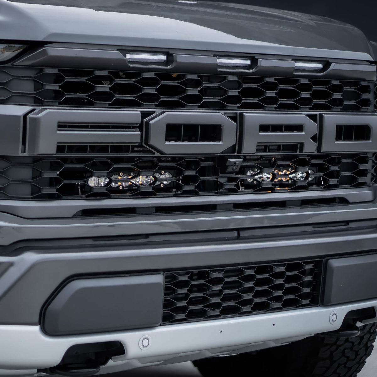 Baja Designs 2021+ Ford Raptor S8 Behind Grill Kit -10in. Clear D/C - 448065