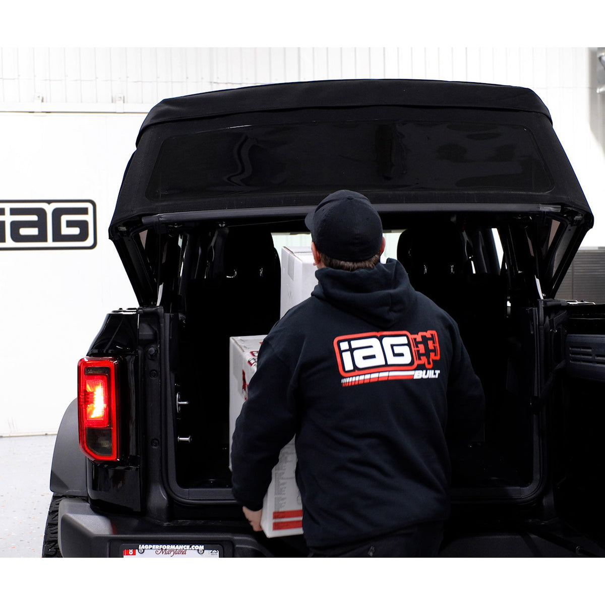 IAG Performance V2 EZ-Lift Soft Top Assist System for 2021+ Ford Bronco 4 Door Soft Top - IAG-BDY-F1003