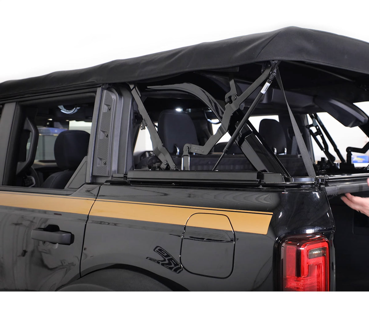 IAG Performance V2 EZ-Lift Soft Top Assist System for 2021+ Ford Bronco 4 Door Soft Top - IAG-BDY-F1003