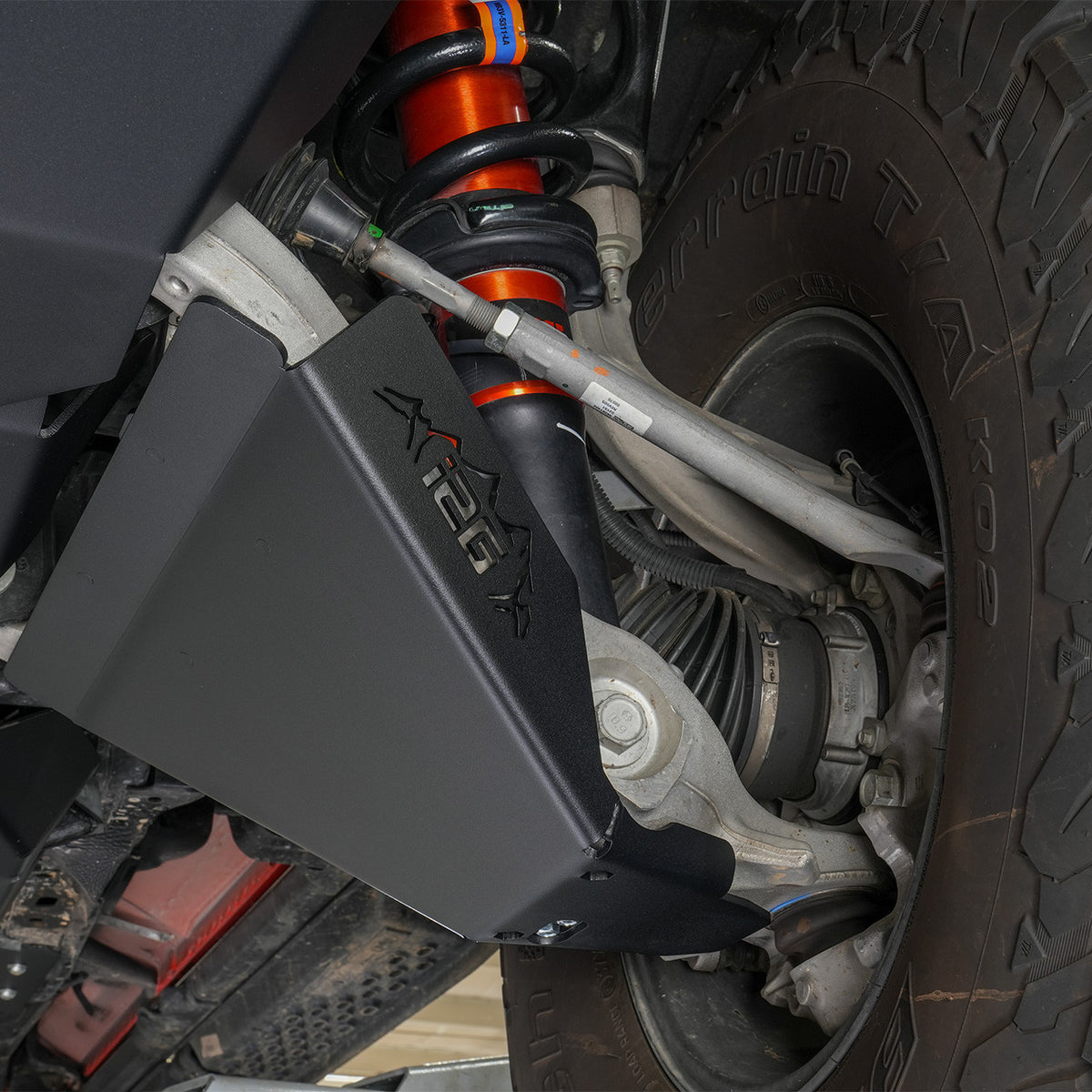 IAG Rock Armor Front Lower Control Arm Skid Plate for 2022+ Bronco Raptor - IAG-BDY-F2313