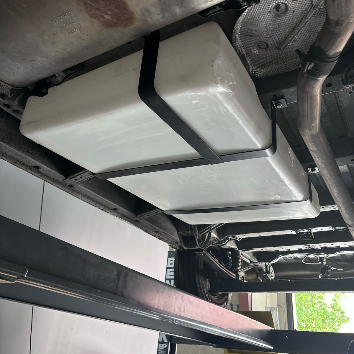 S&amp;B 36 Gallon UNDERCARRIAGE Fresh/Grey WATER TANK FOR 2013-2025 DODGE / RAM PROMASTER 2500, 3500 159” AND 159&quot; EXT - 10-3021