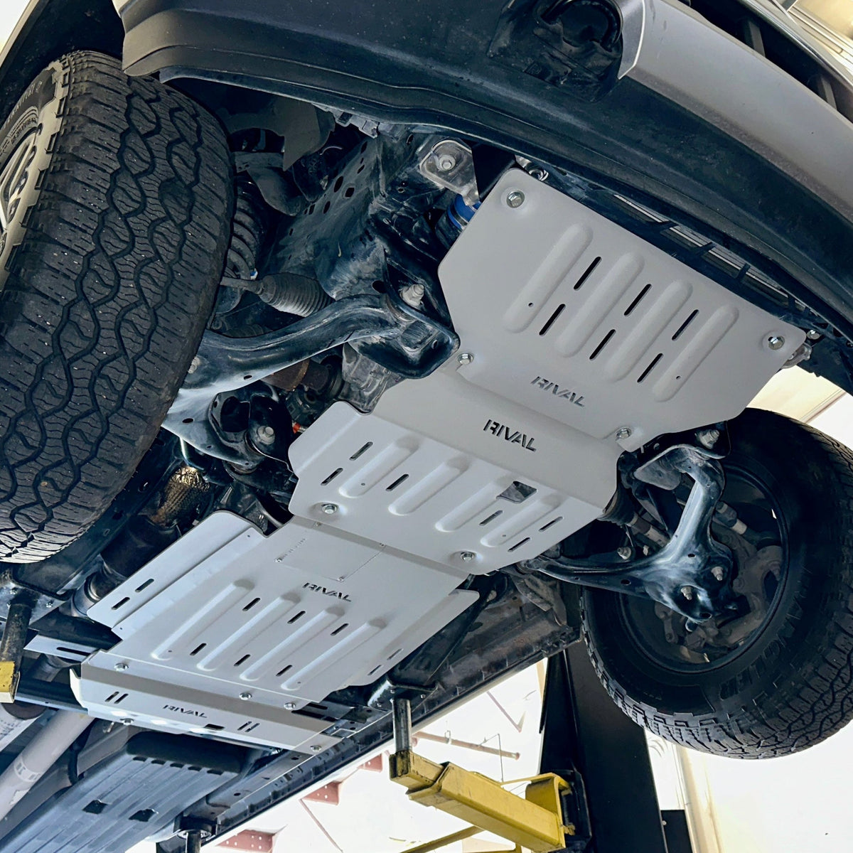 RIVAL 2015+ Ford F150 Expedition Ecoboost Aluminum Radiator Skid Plate - 2333.1855.2.6