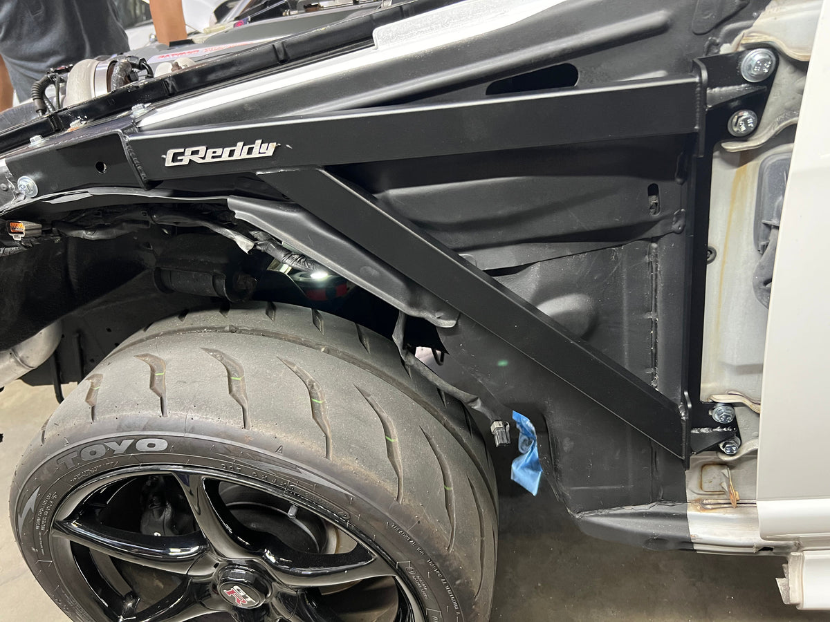 GReddy - Skyline GT-R (BCNR33) Front Fender Brace - 14028103