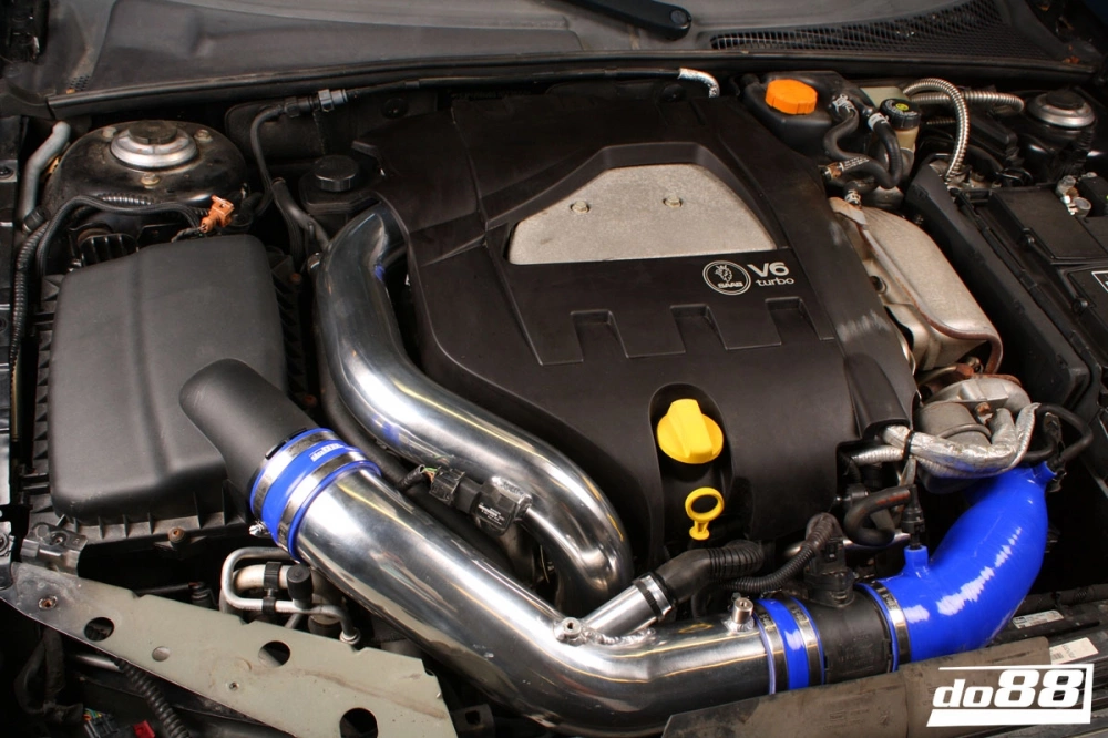 do88 - SAAB 9-3 2.8T V6 06-11 Inlet pipe with Blue hoses - IR-100B